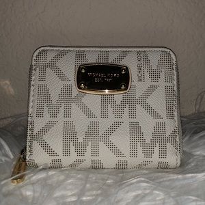 Small Micheal Kors Wallet